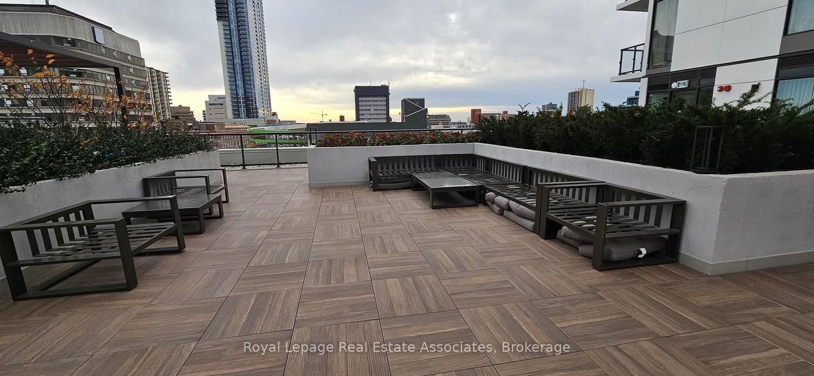 55 Duke Street W, Unit 409 - Image 6