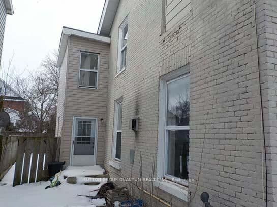 60 & 62 Everett Street - Image 6