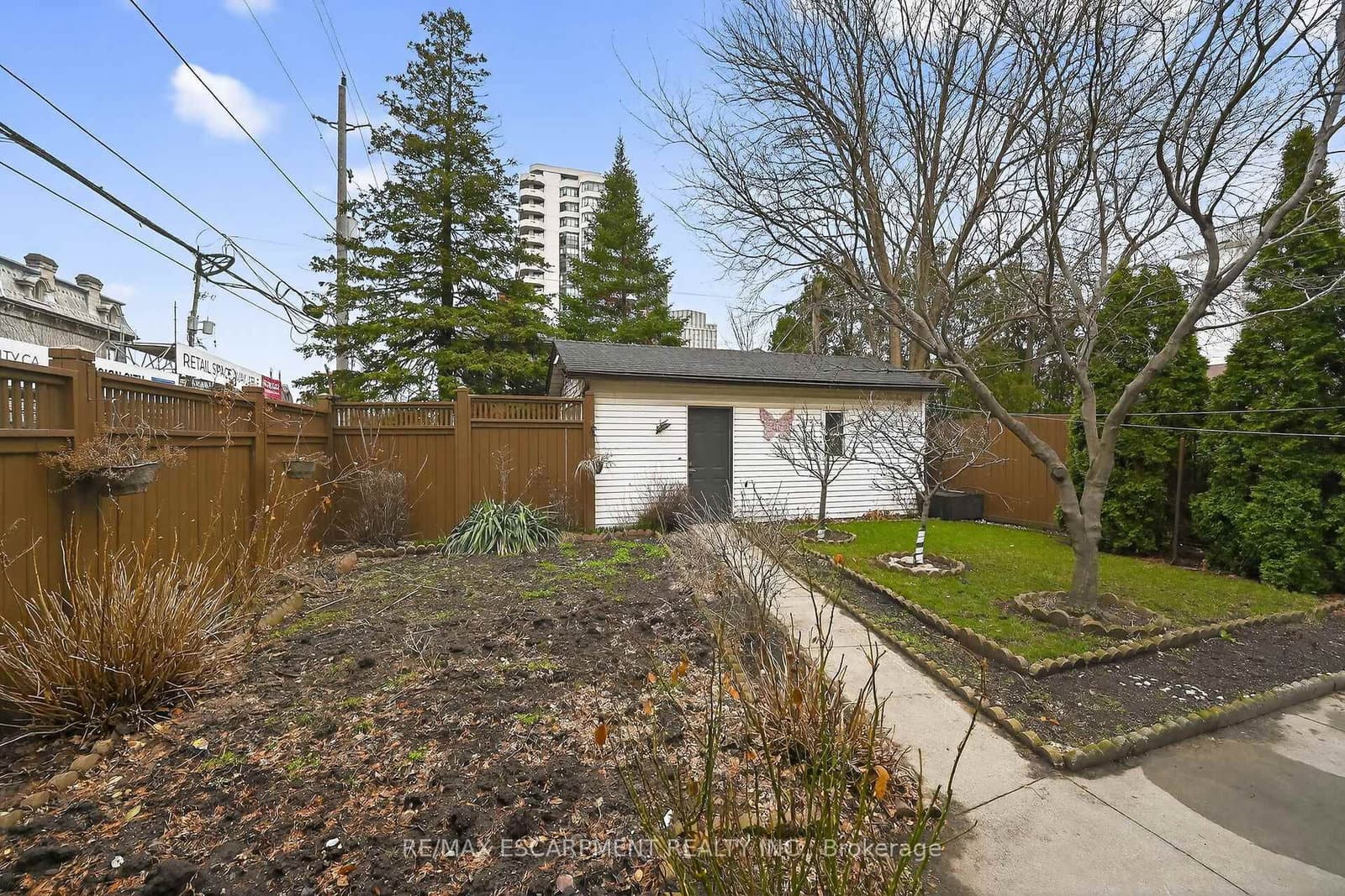 144 Hunter Street W - Image 3