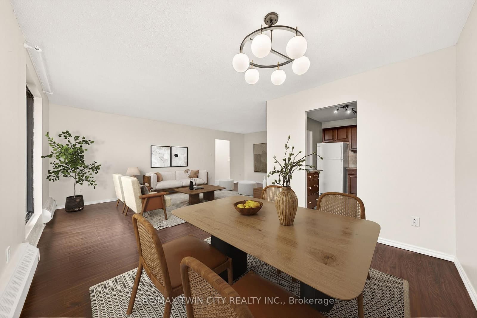 1100 Courtland Avenue E, Unit 605 - Image 4