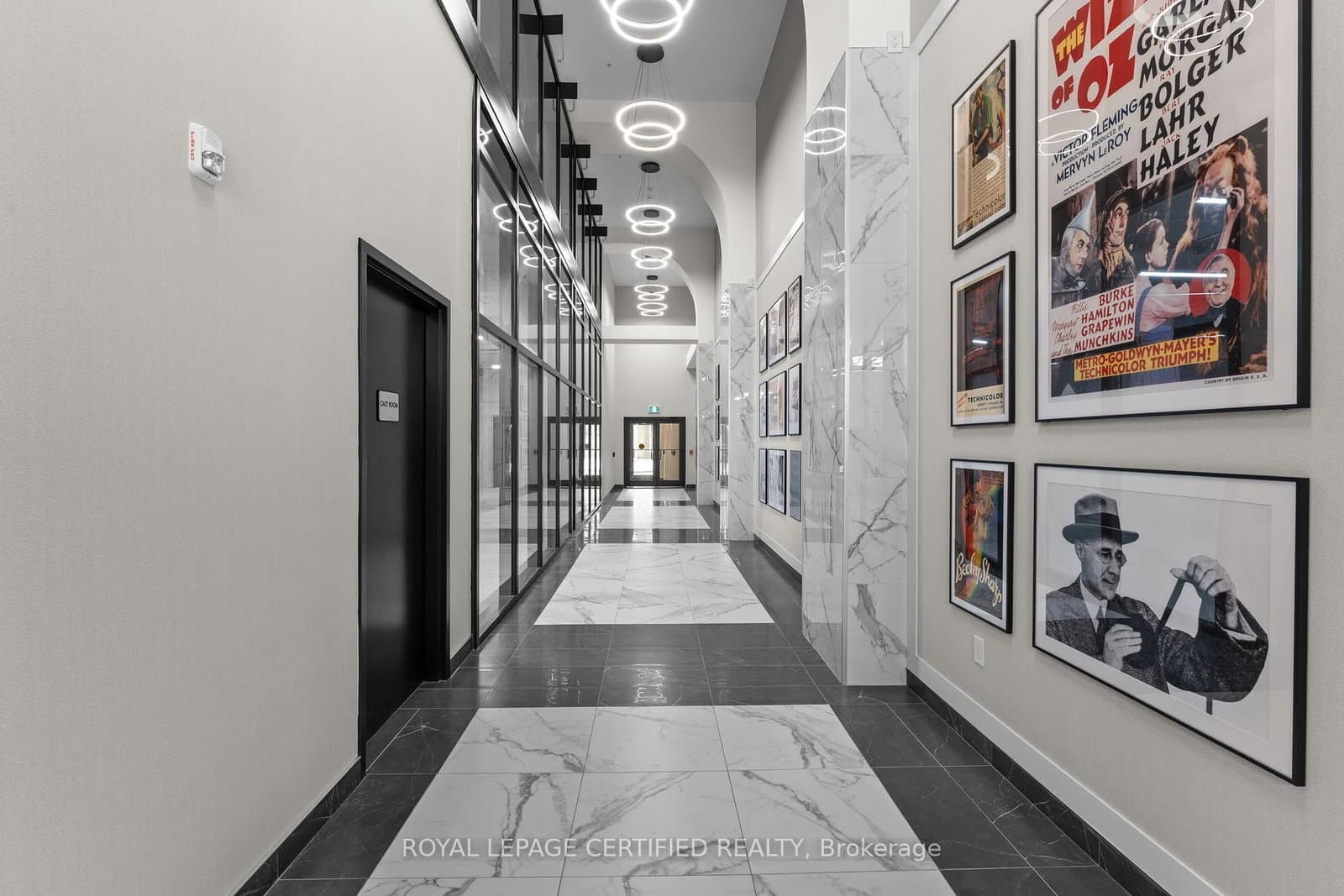 223 Princess Street, Unit 714 - Image 4