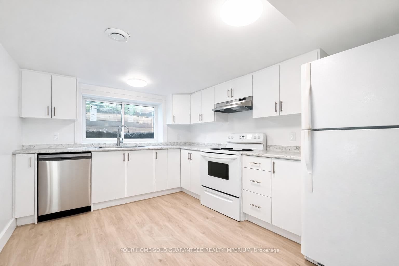 428 Thorold Road, Unit 3 - Image 3