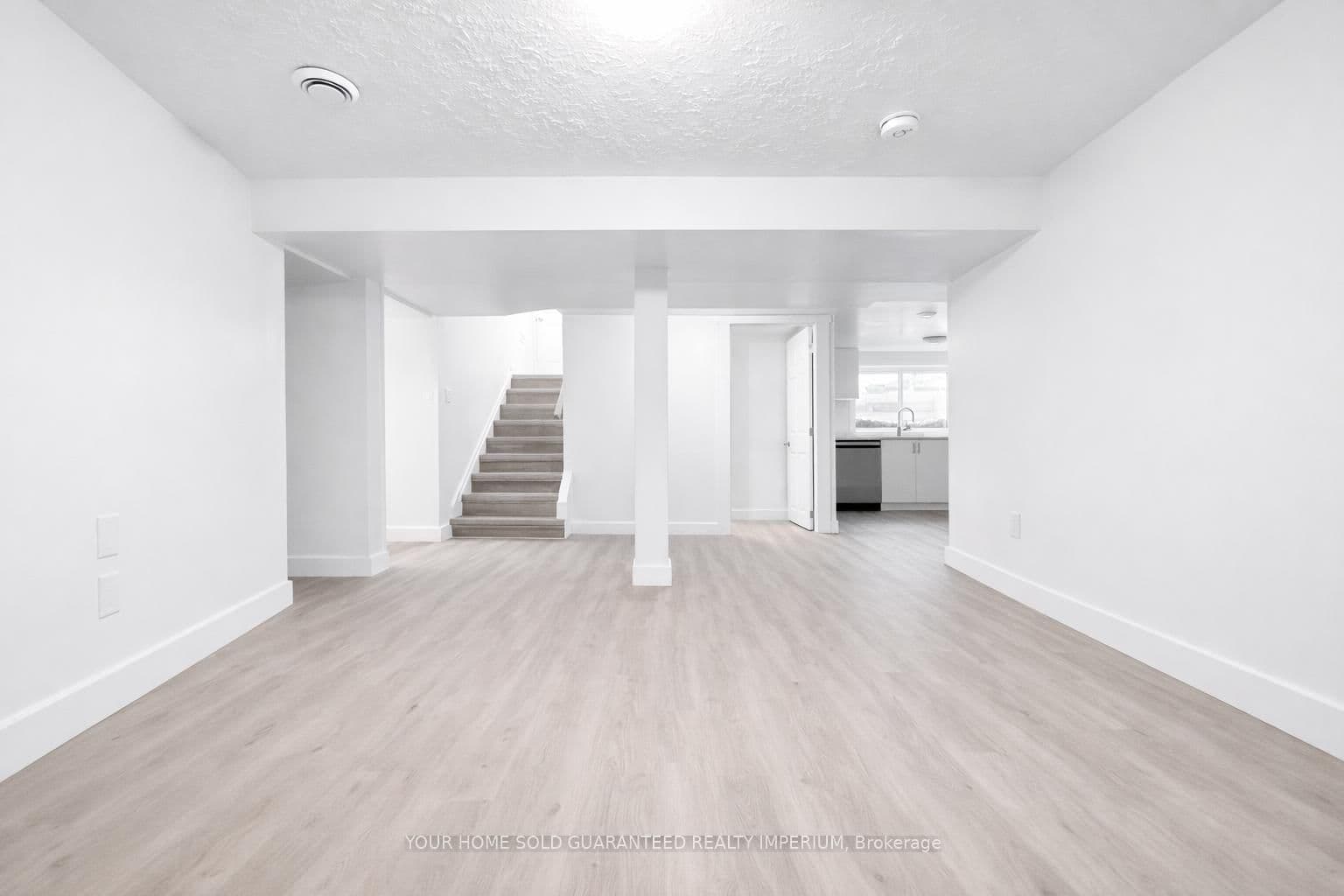 428 Thorold Road, Unit 3 - Image 4