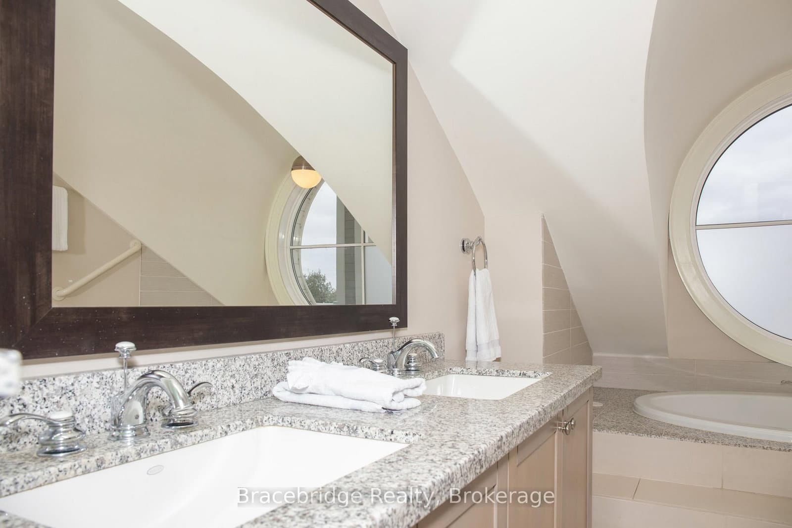 1869 Muskoka Road 118 Highway W, Unit G103-D2 - Image 3