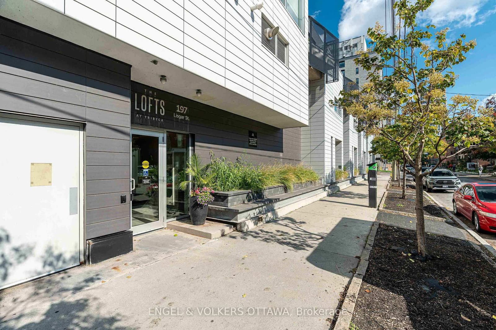 197 Lisgar Street, Unit 202 - Image 2
