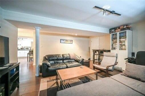 86 CHATHAM Street, Unit LOWER - Image 6