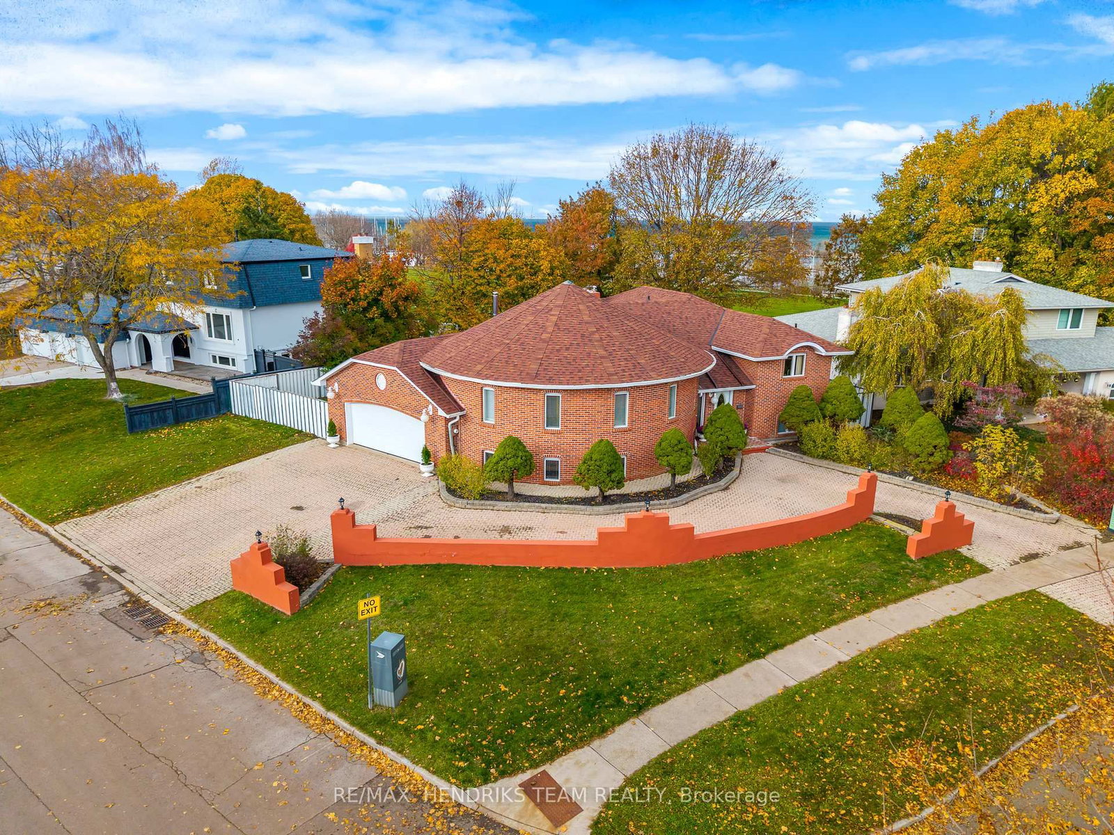 85 Westgate Park Drive - Image 1