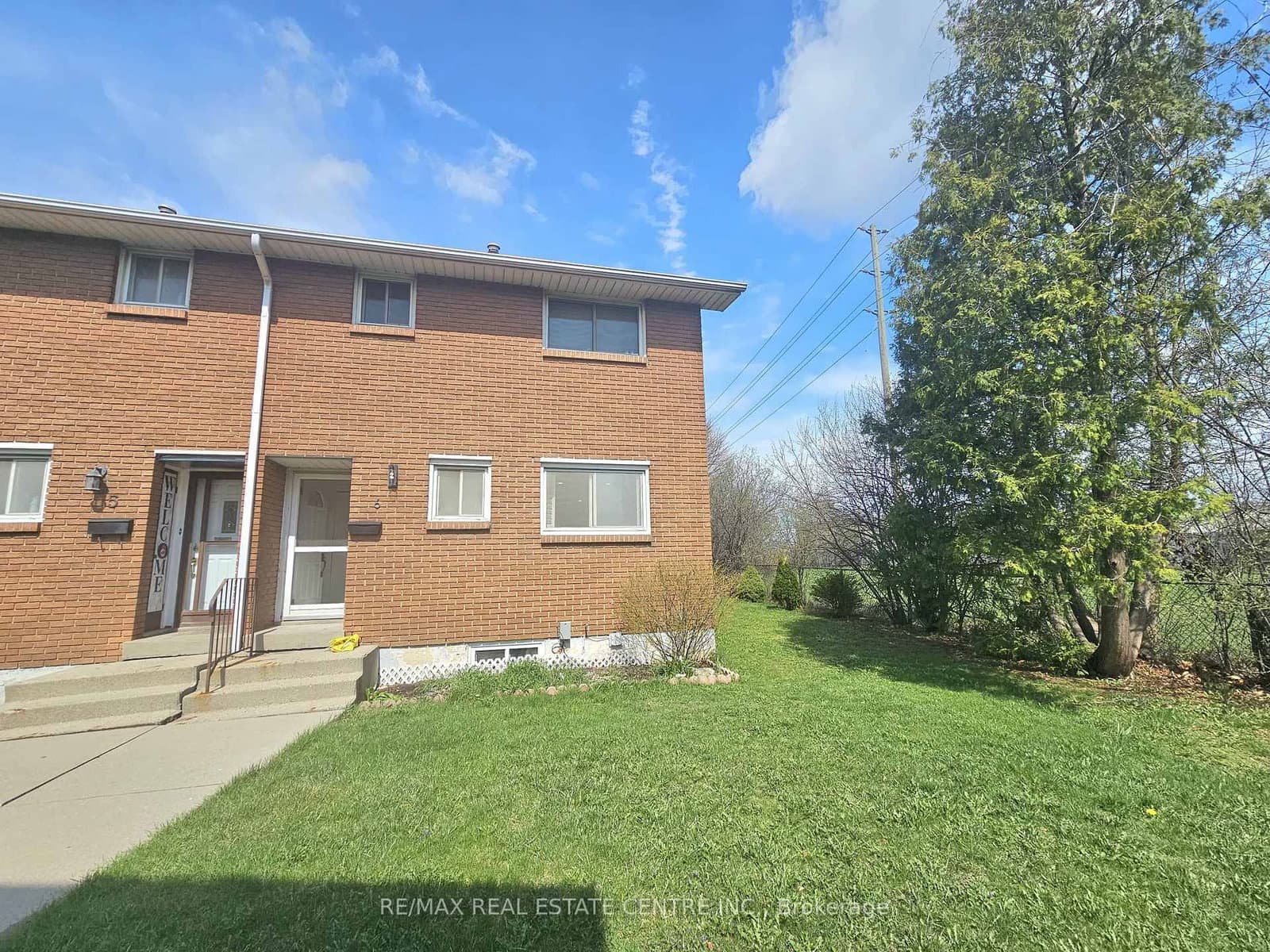 161 BERKINDALE Drive, Unit 6 - Image 1