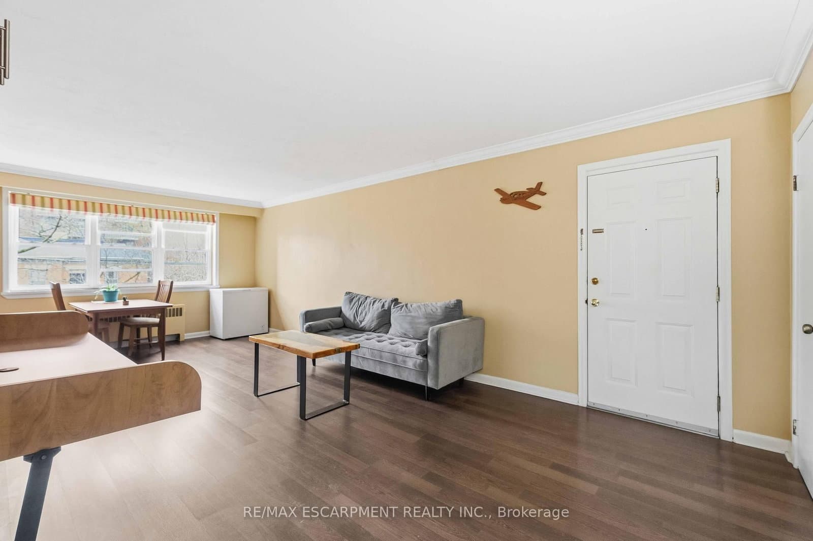 231 MacNab Street S, Unit 23 - Image 3