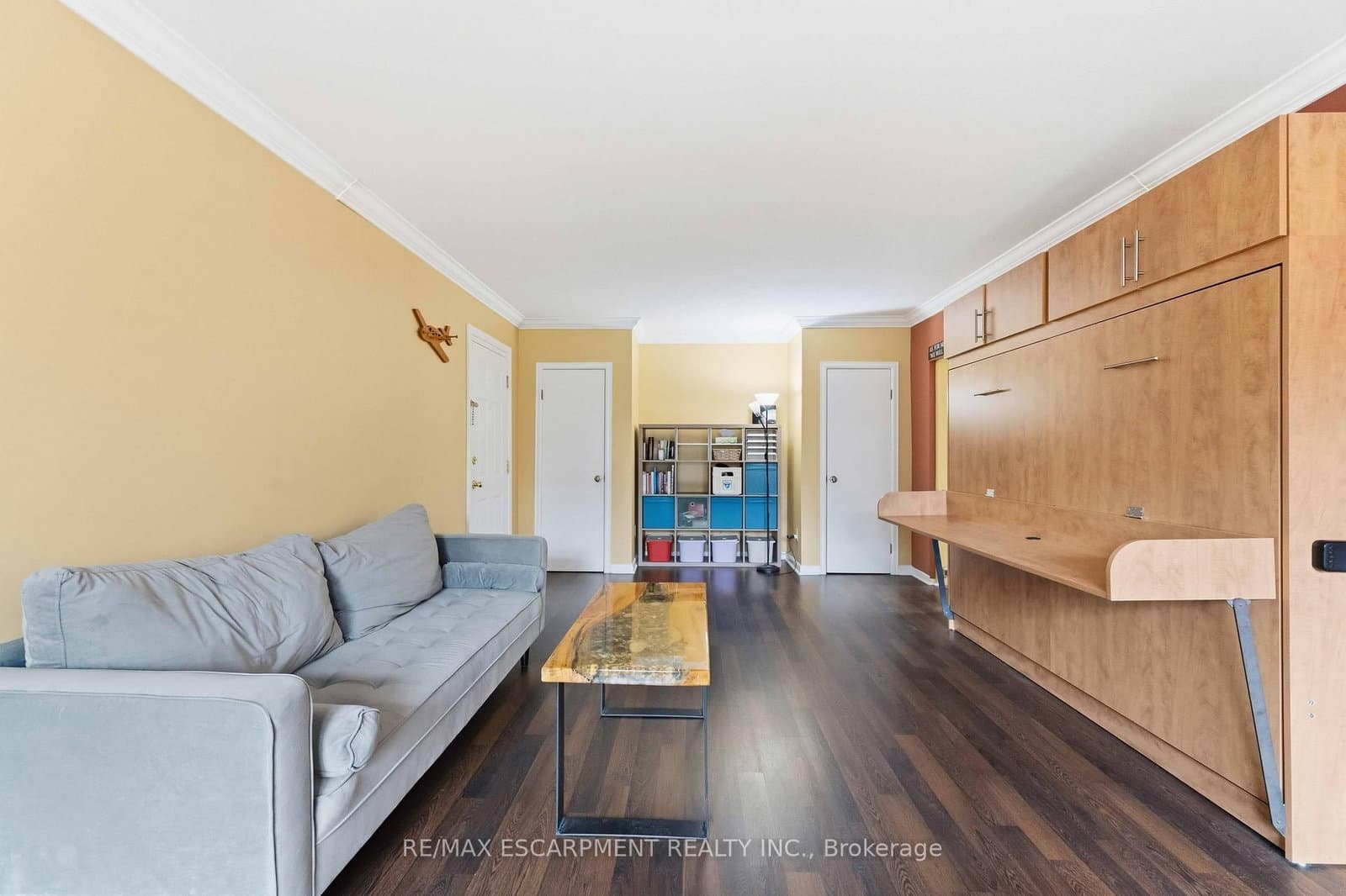 231 MacNab Street S, Unit 23 - Image 4