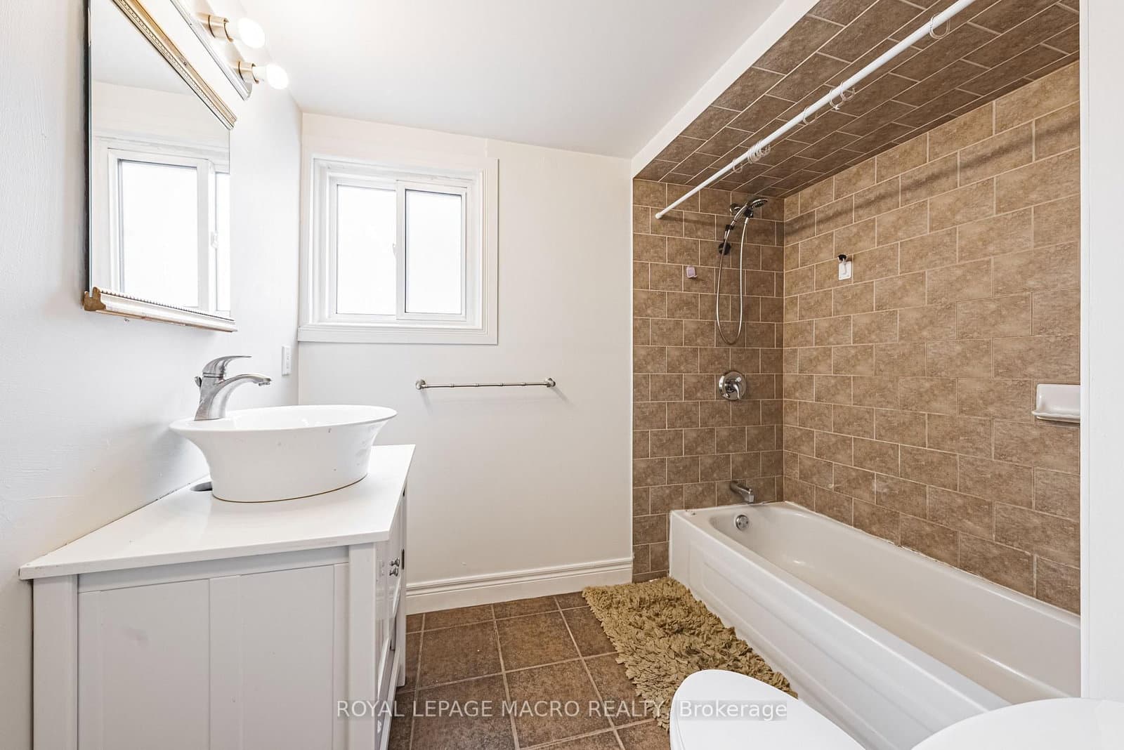 22 Worsley Road - Image 6