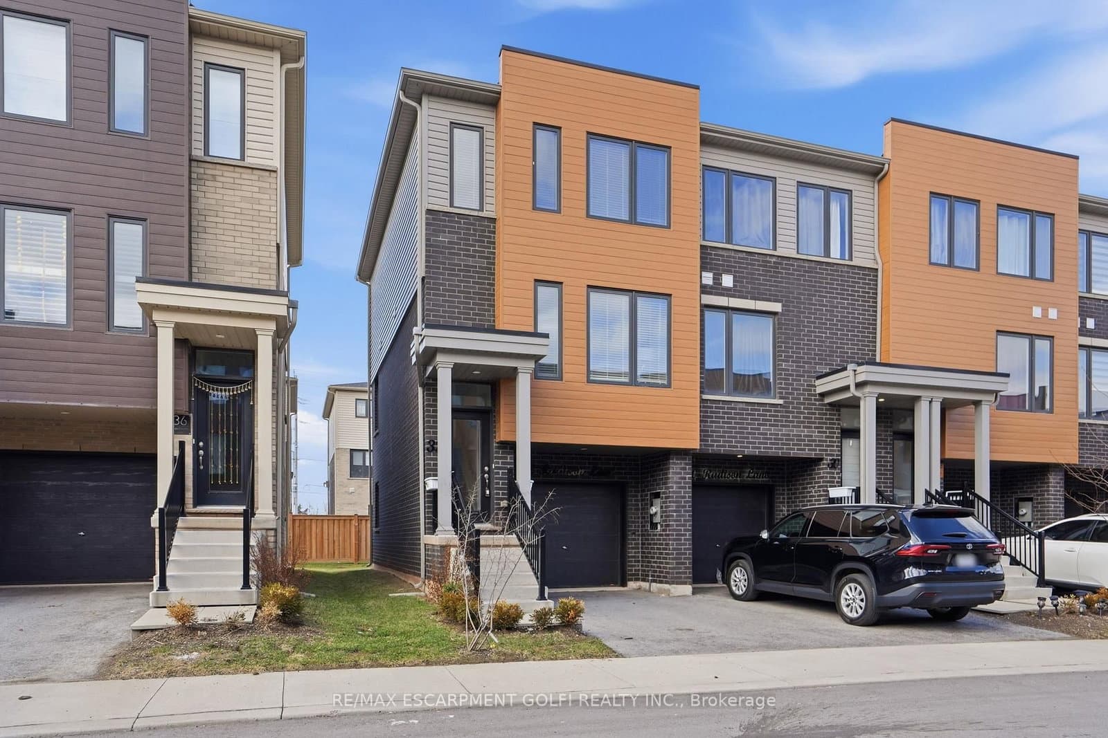 32 Radison Lane - Image 1
