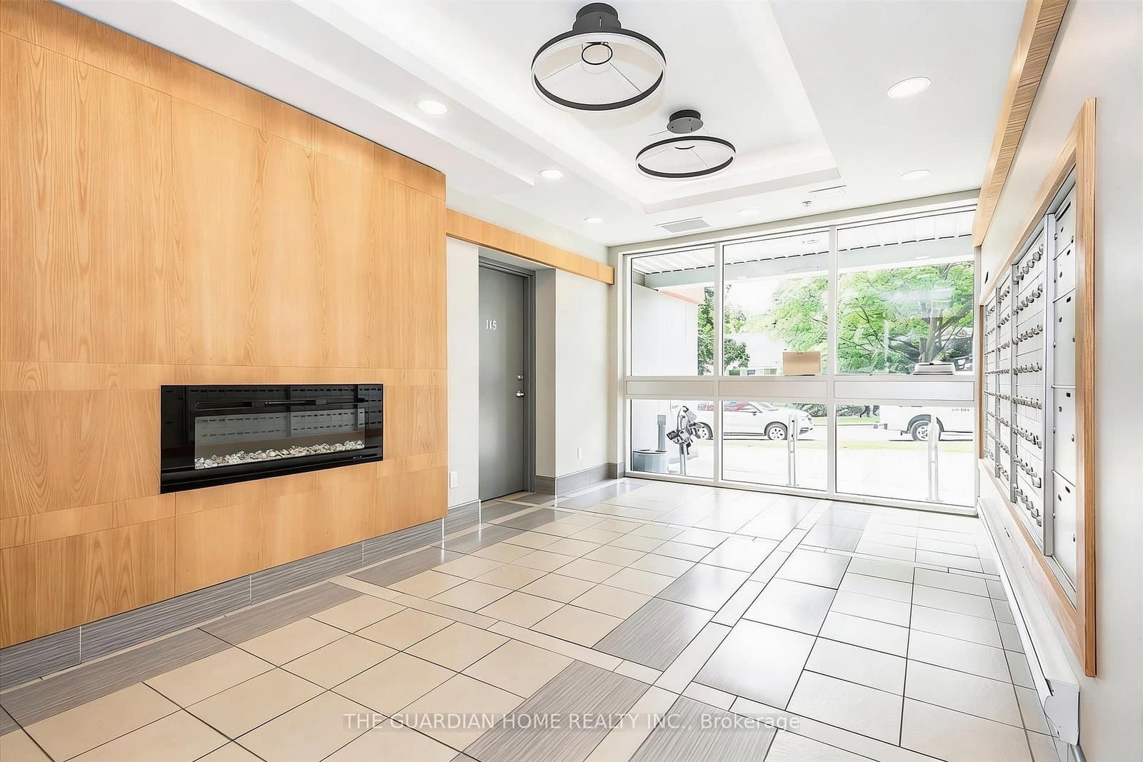 258A Sunview Street, Unit 1210 - Image 4