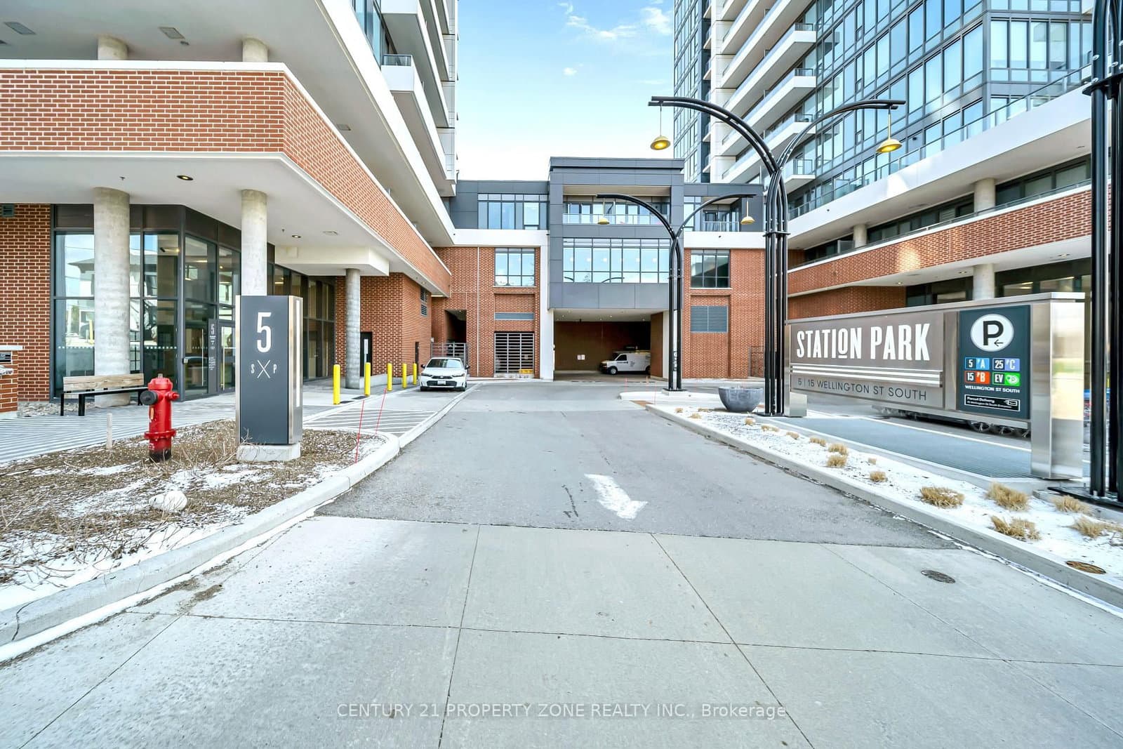 5 WELLINGTON Street, Unit 1612 - Image 2