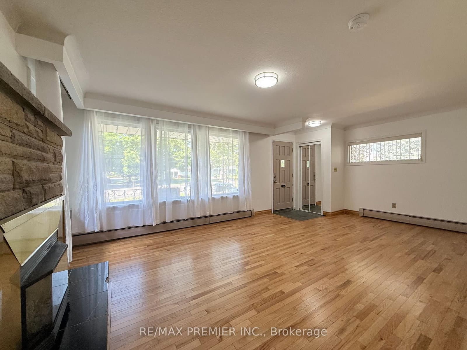 288 Scott Street, Unit Main Floor - Image 5