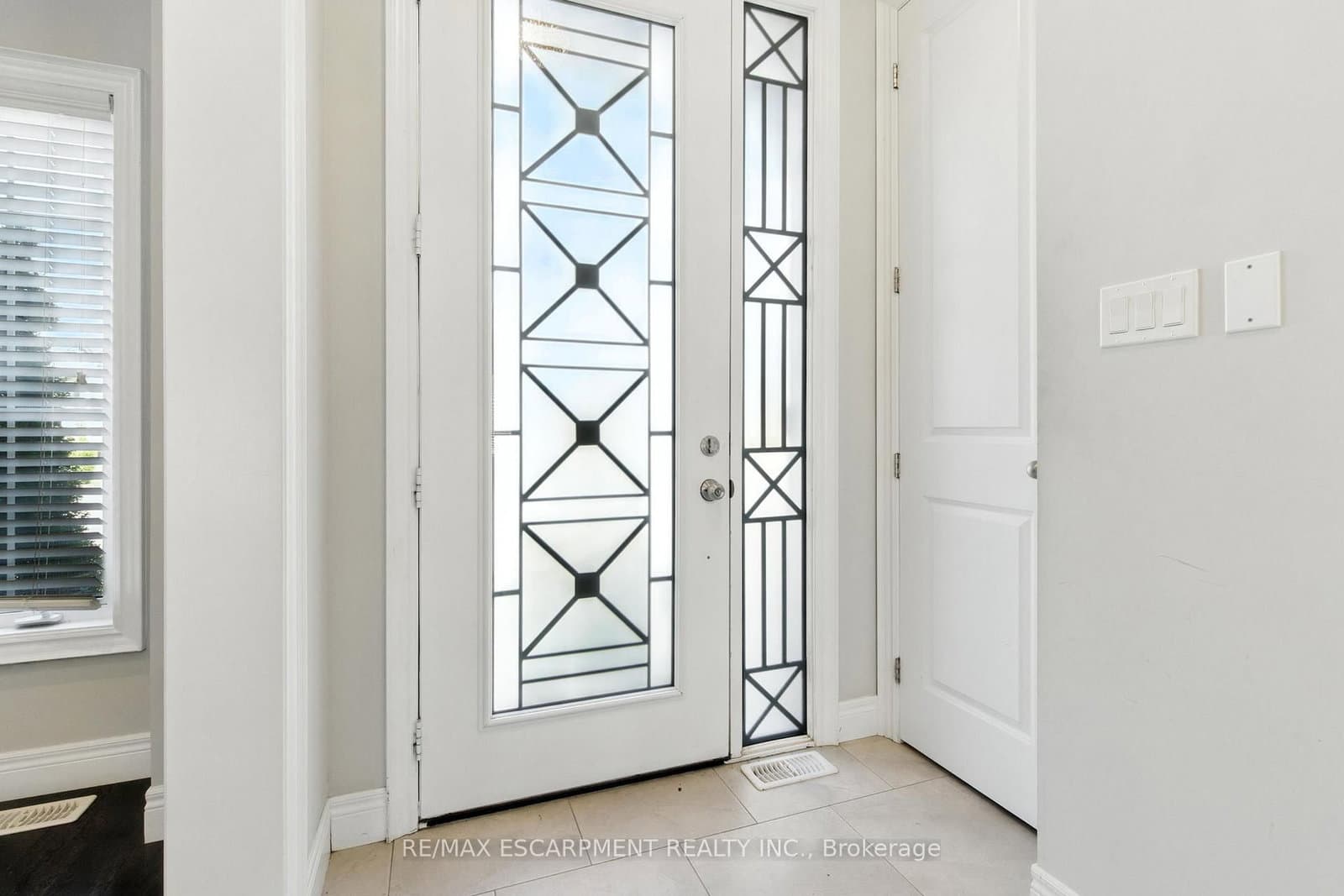 43 Riesling Court - Image 2