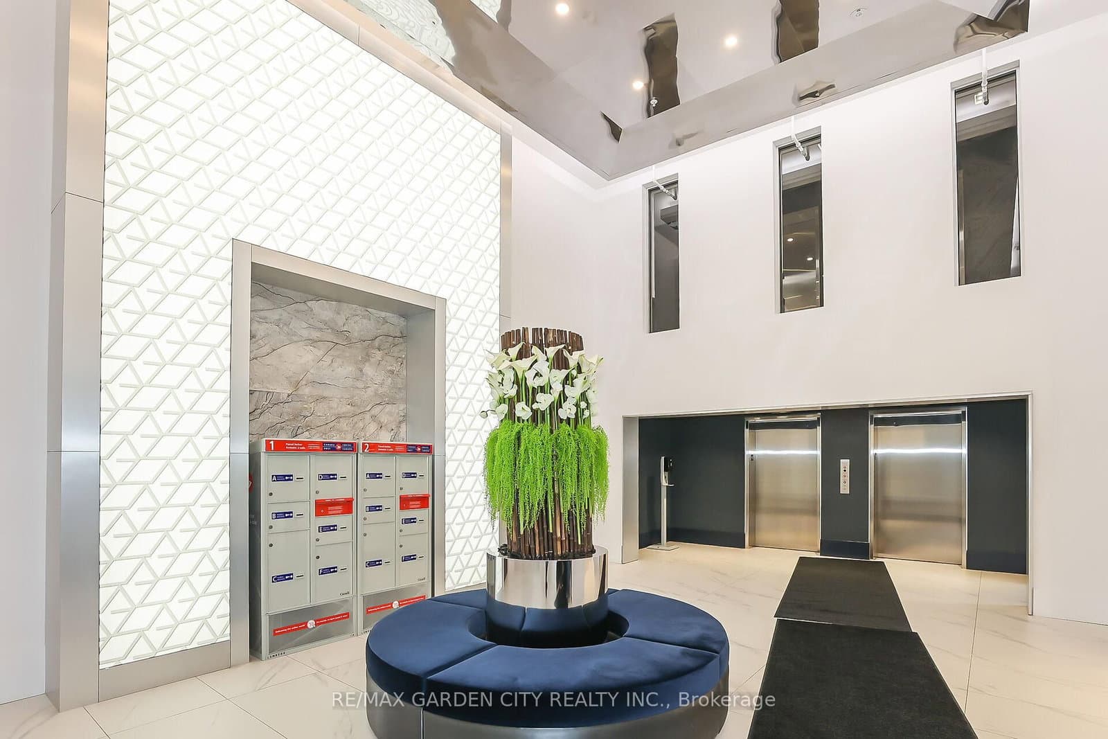 16 Concord Place, Unit 431 - Image 5