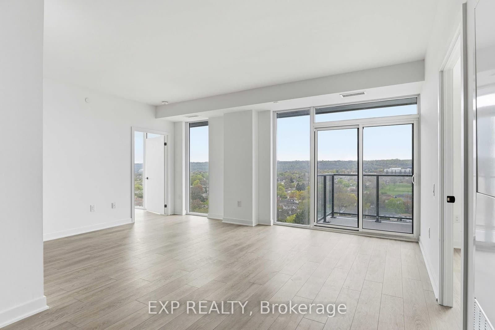 2782 Barton Street E, Unit 1017 - Image 5