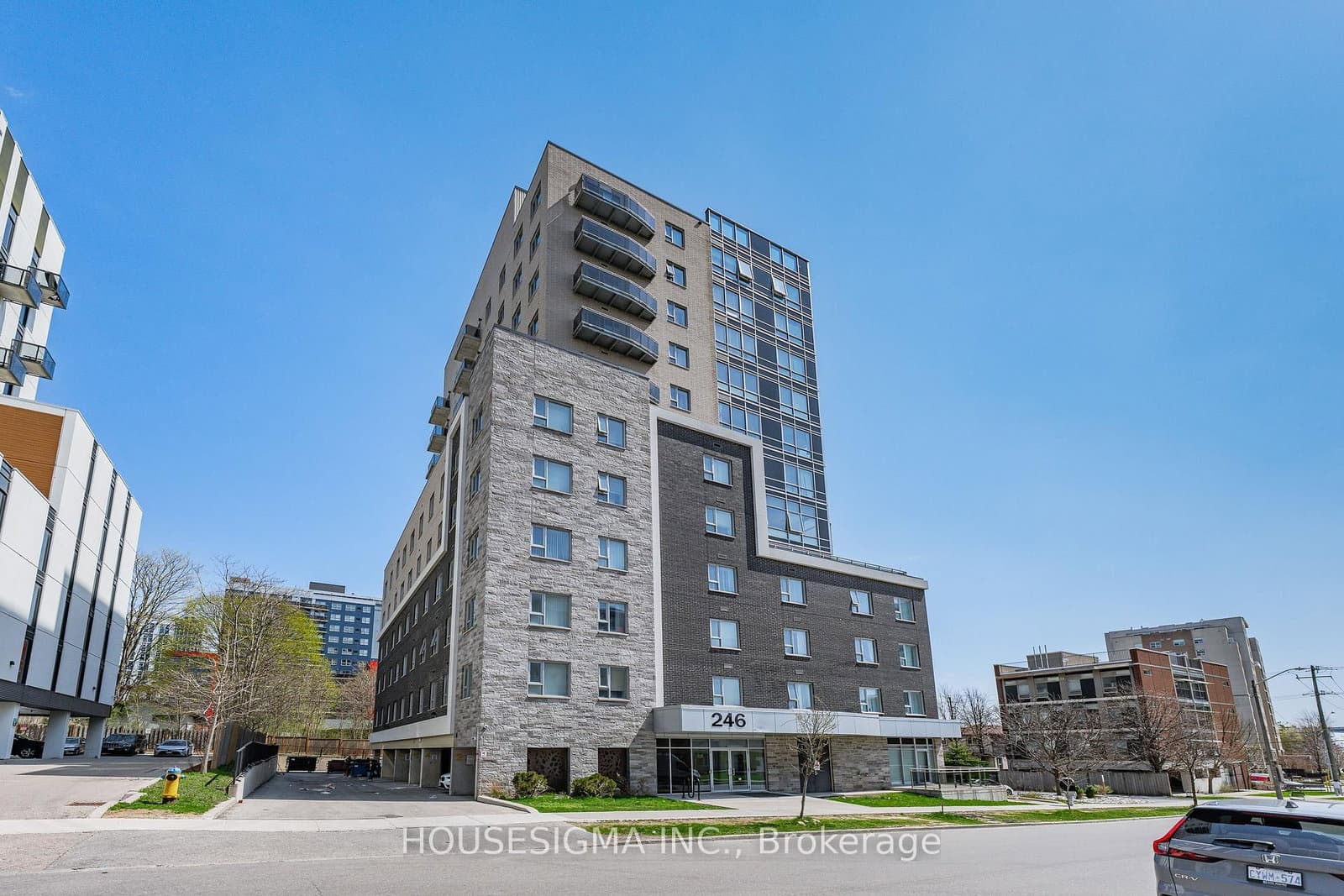246 Lester Street, Unit PH-03 - Image 4