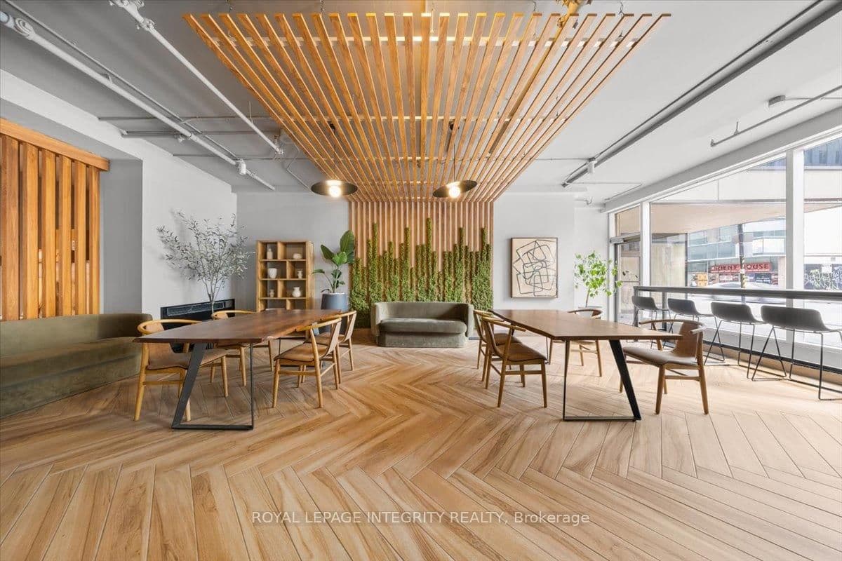 161 Laurier Avenue W, Unit 909 - Image 2