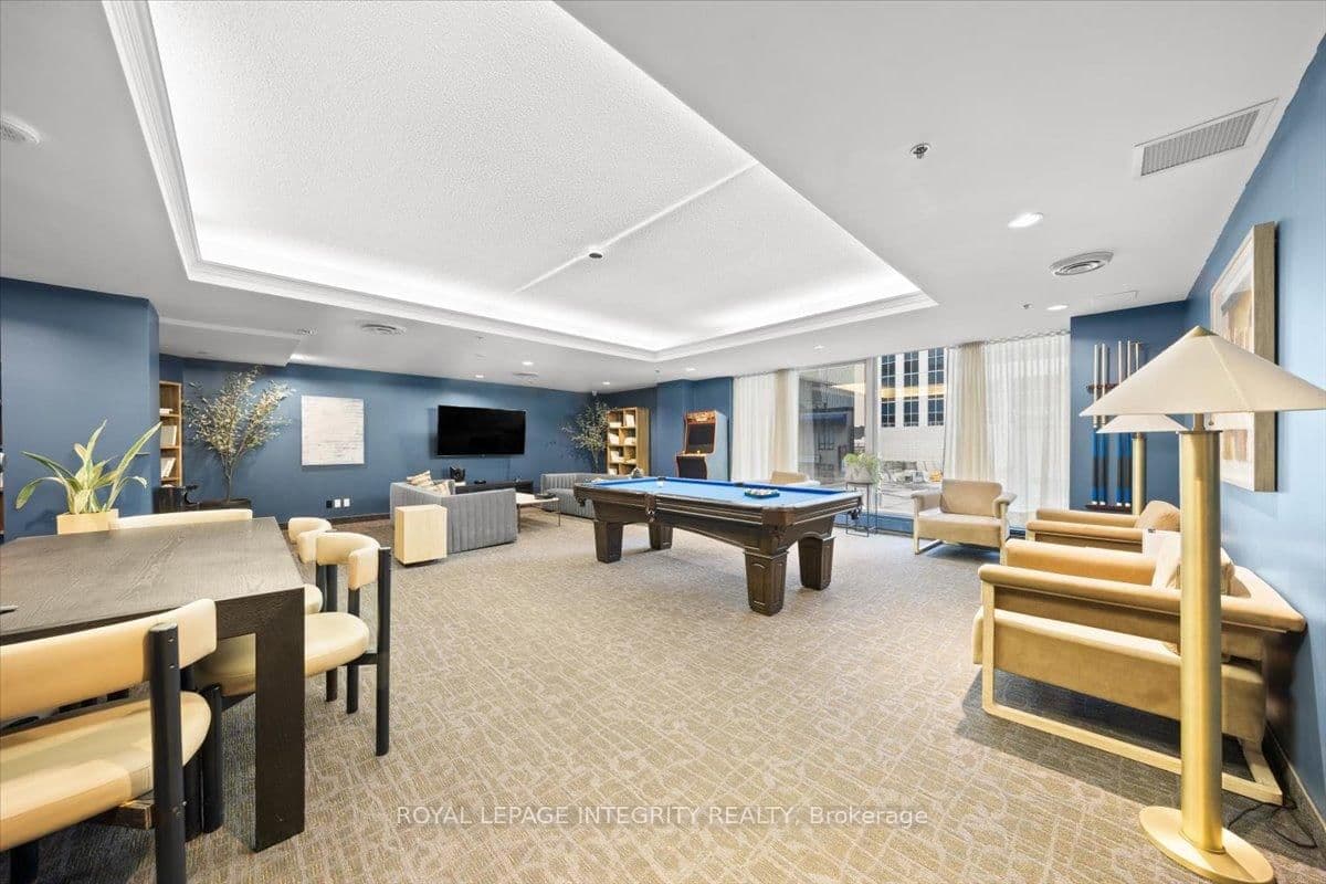 161 Laurier Avenue W, Unit 909 - Image 3