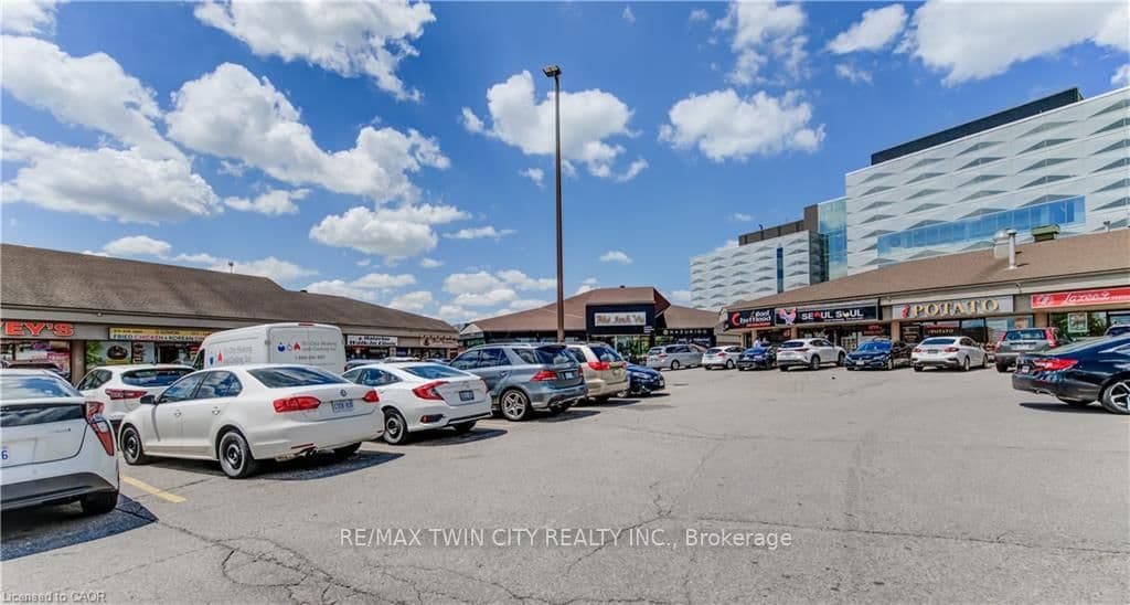 170 University Avenue - Image 2