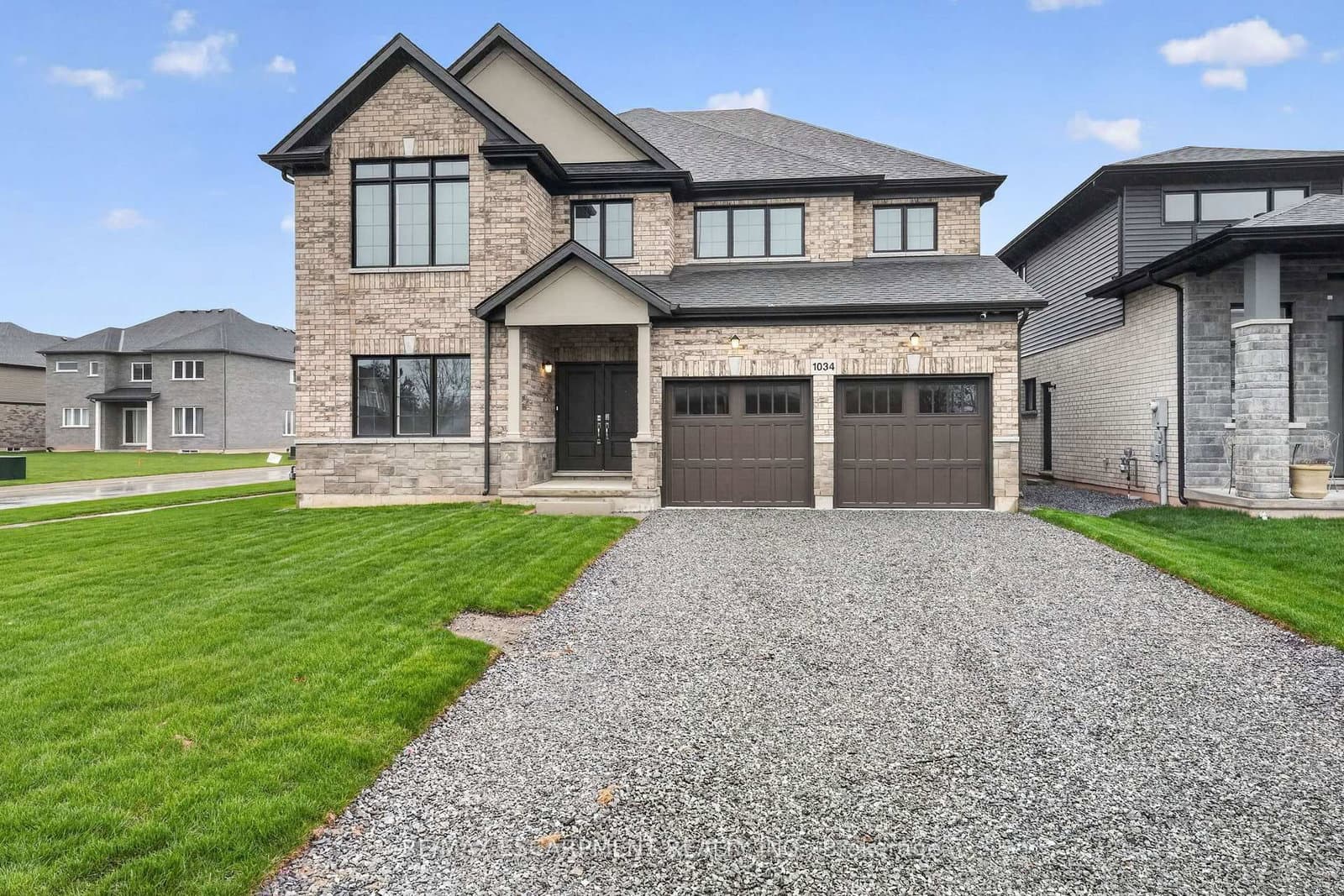 1034 Kraft Road N - Image 3