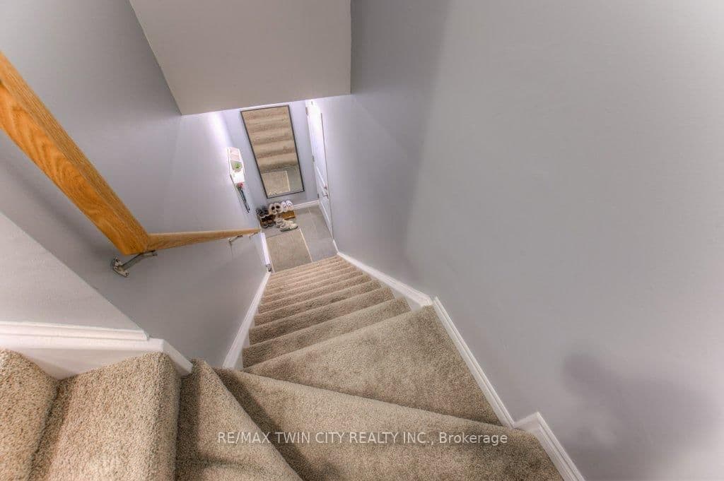 1430 W Highland Road W, Unit 19A - Image 5