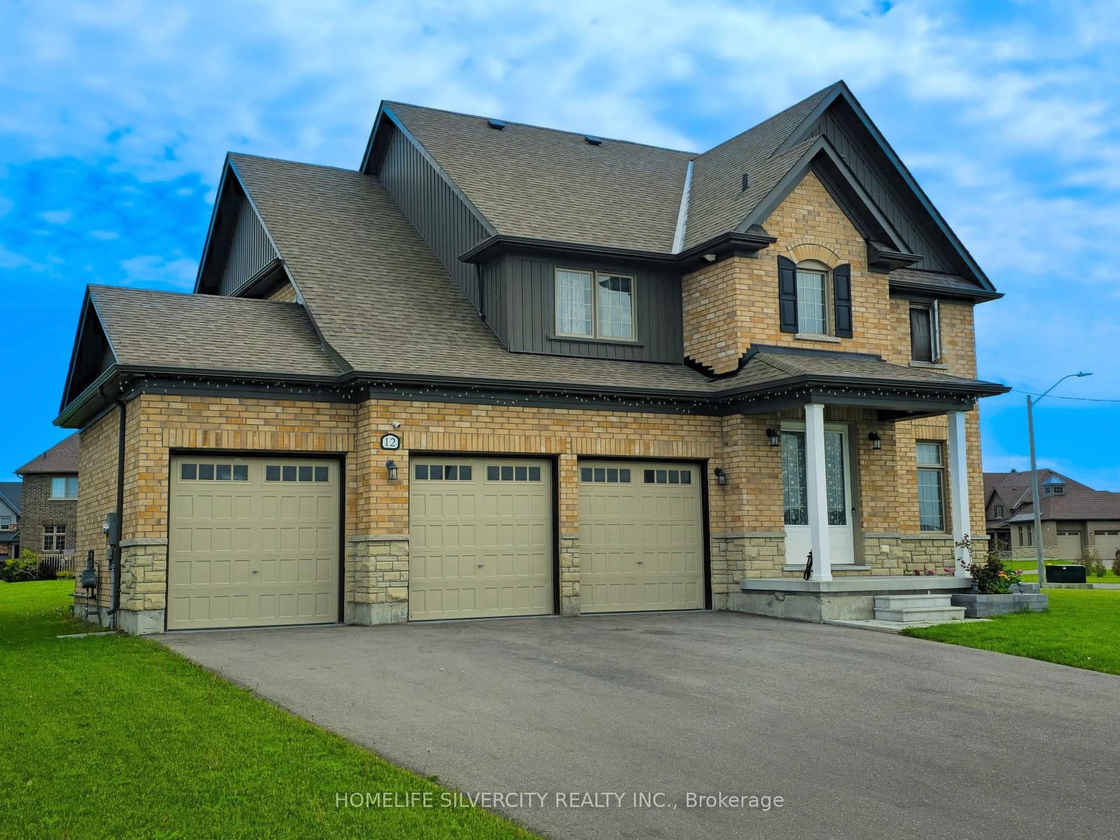 12 Summer Breeze Drive - Image 6