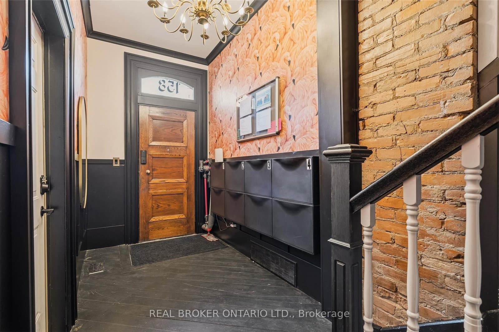 158 Hunter Street E - Image 4