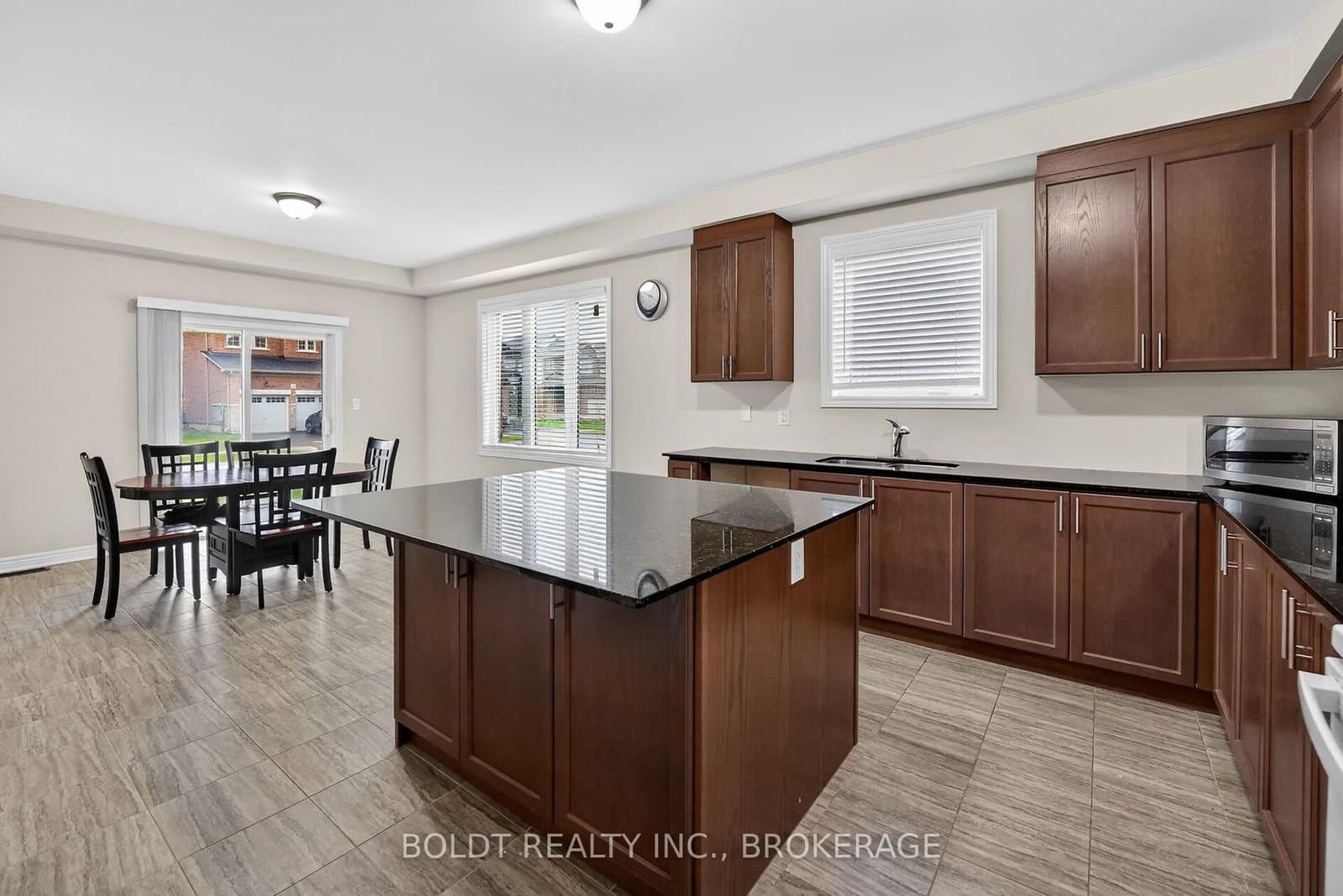 103 Homestead Way - Image 5