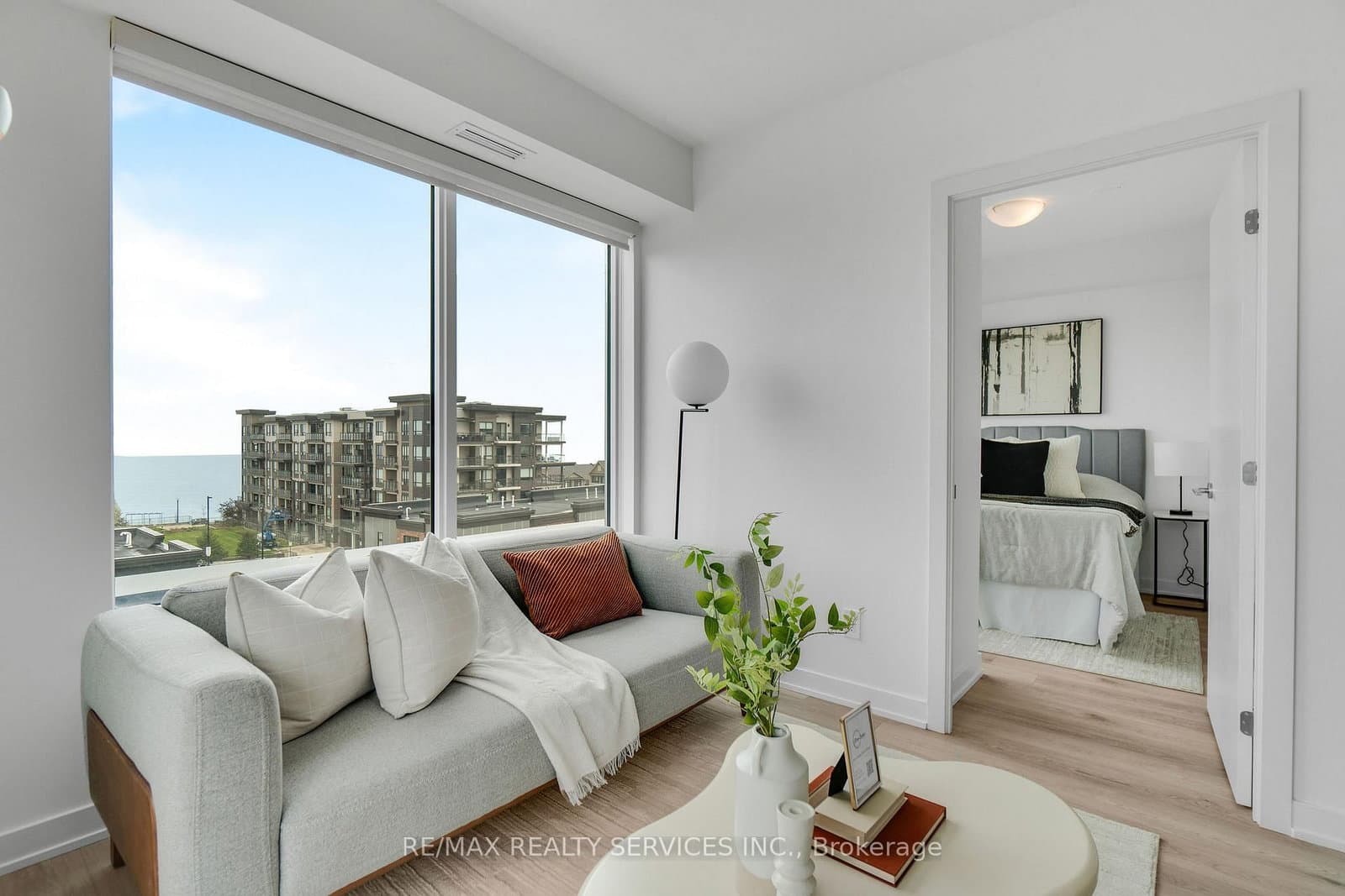 385 Winston Road, Unit 505 - Image 3