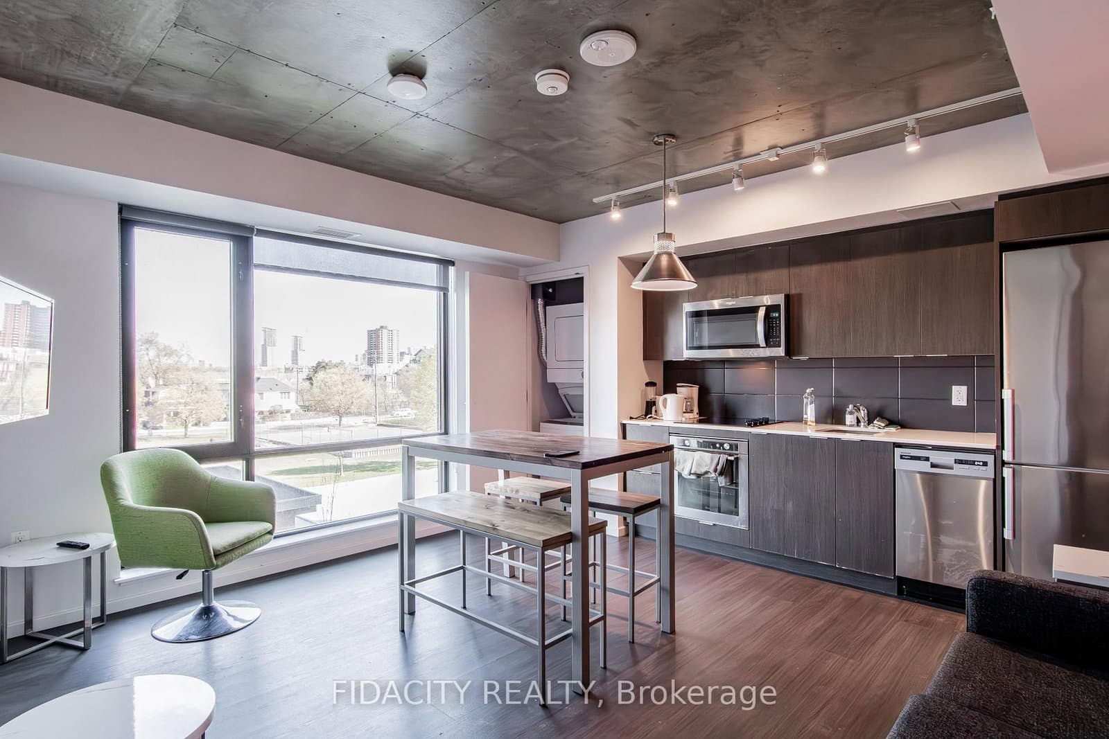 105 Champagne Avenue S, Unit 303 - Image 3