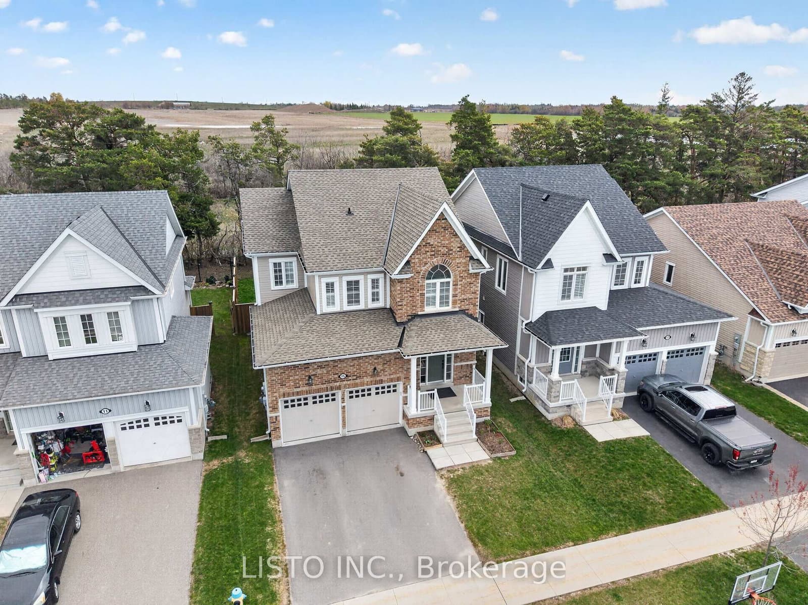 15 Primeau Crescent - Image 2