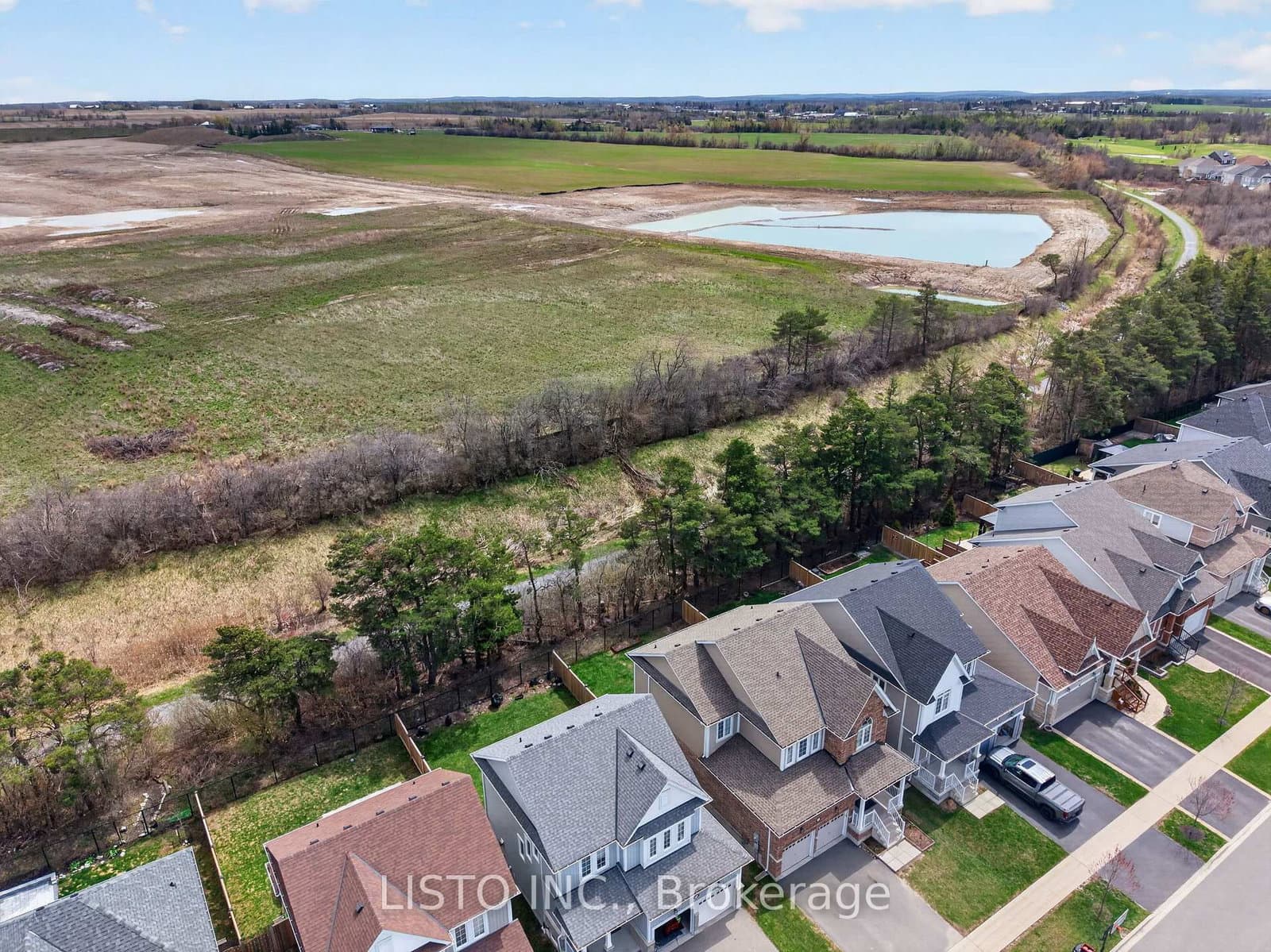 15 Primeau Crescent - Image 4