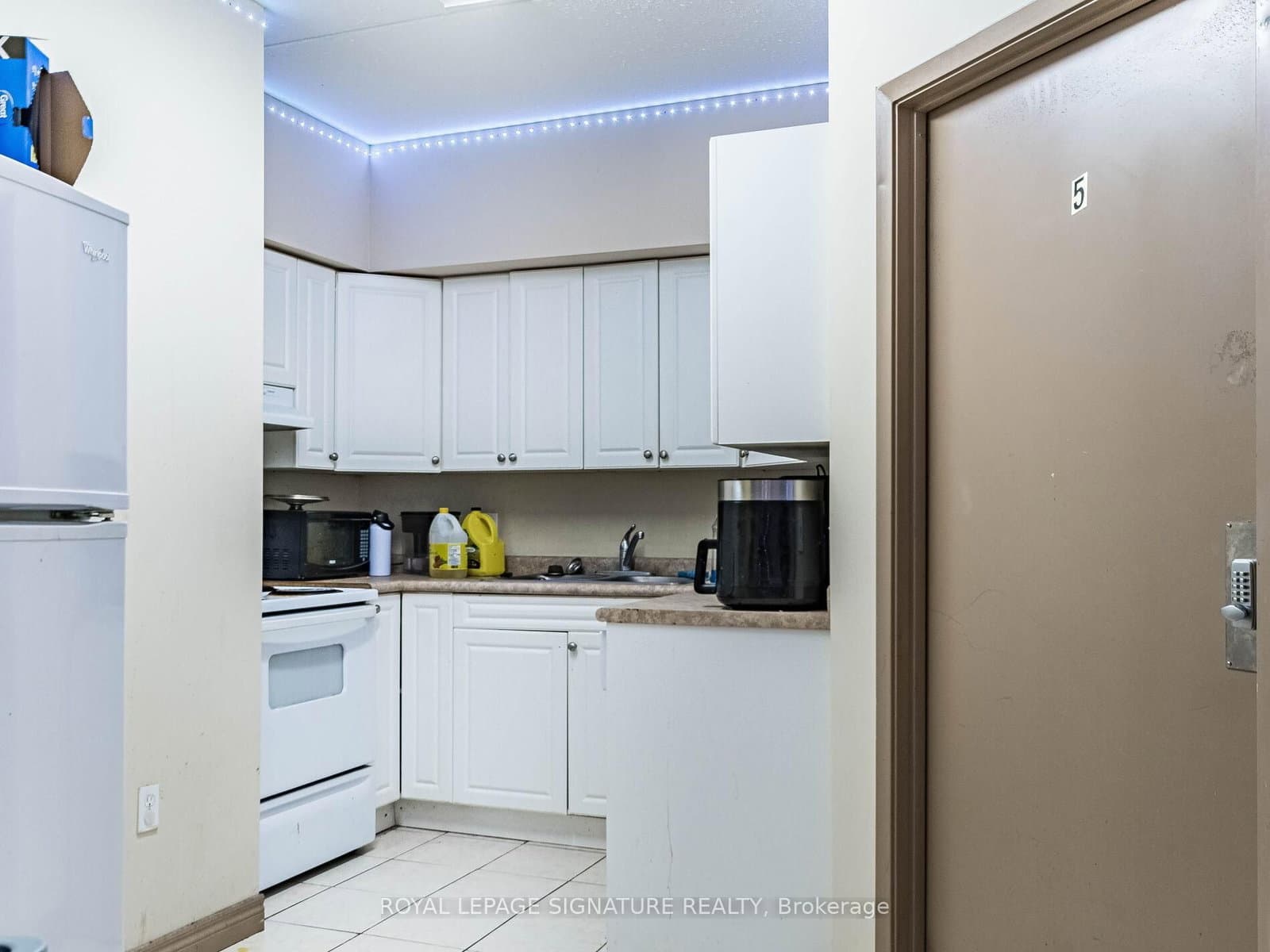 251 Lester Street, Unit 203 - Image 6