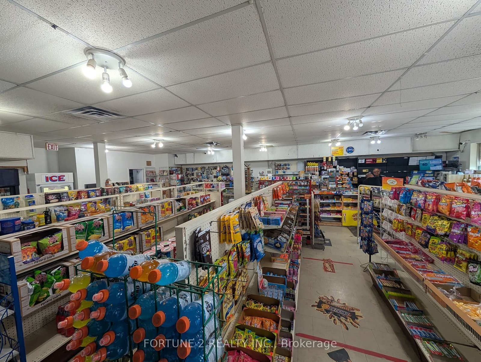 800 Talbot Street - Image 1
