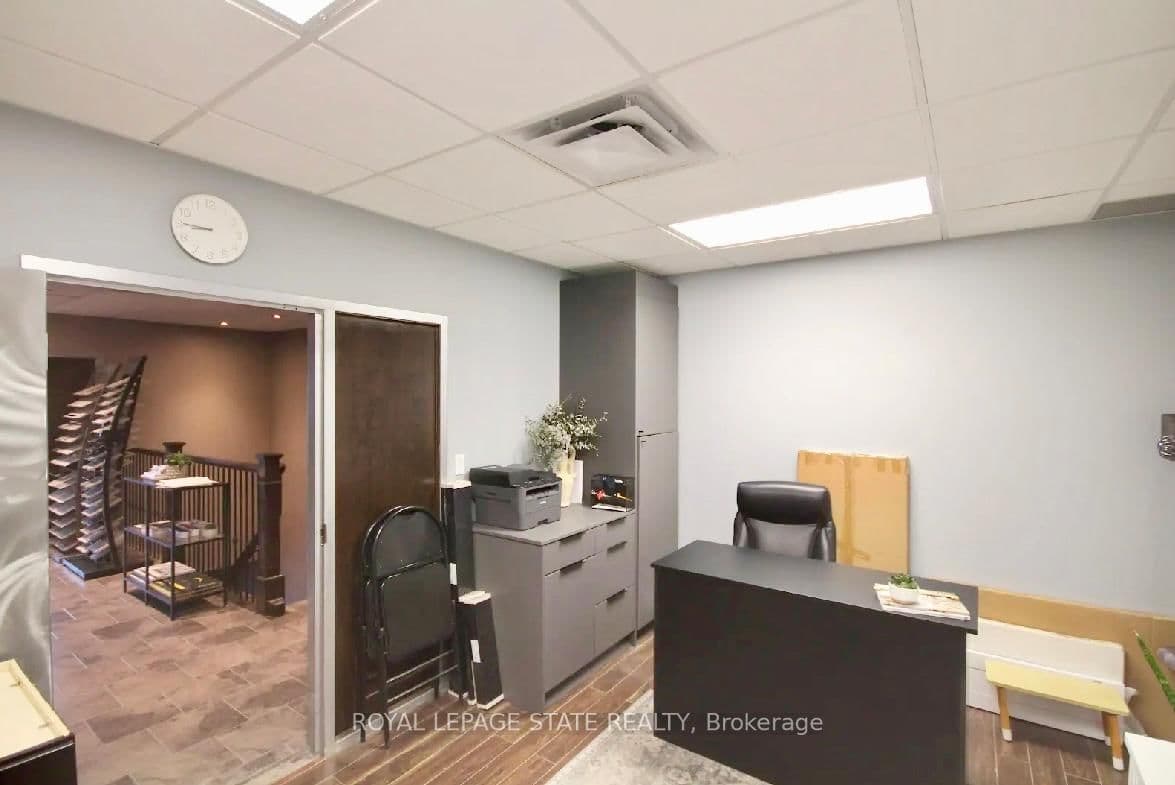 442 Millen Road, Unit 12 Upper - Image 2