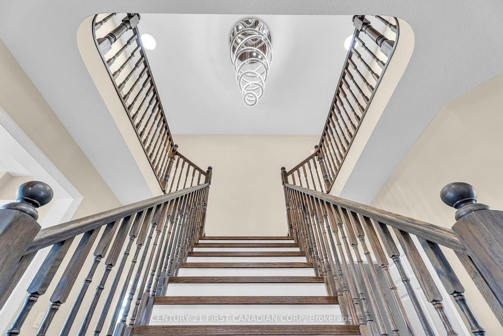 111 Bradwell Chase - Image 1