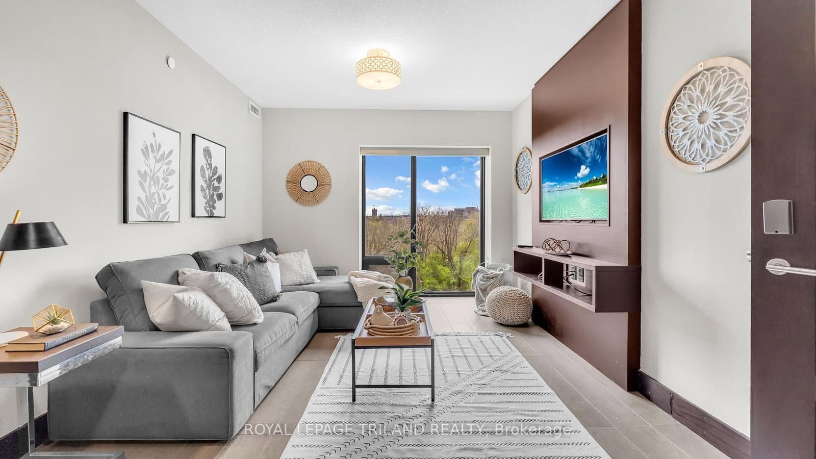 1235 Richmond Street, Unit 901 - Image 5