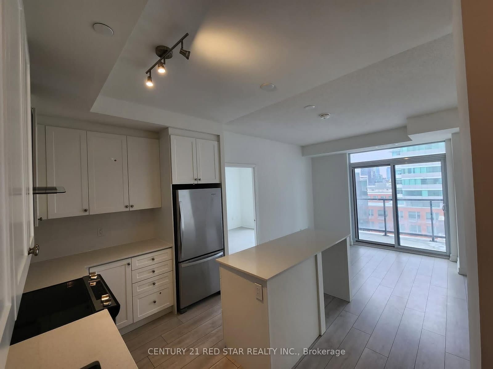 55 Duke Street W, Unit 601 - Image 3
