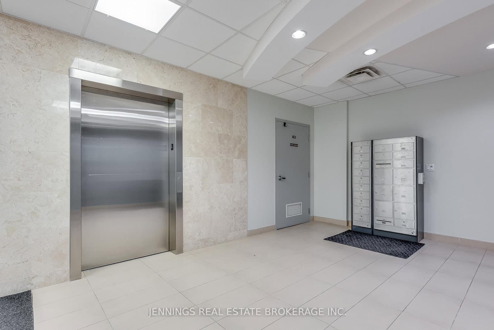18 Louisa Street, Unit 330 - Image 3