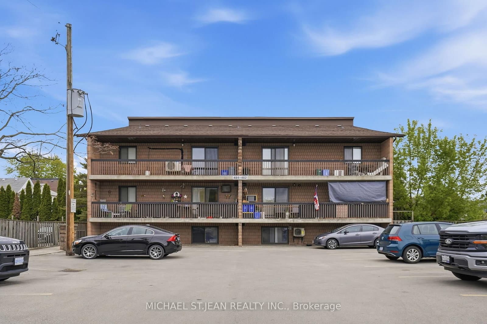 #104 - 482 James Street N
