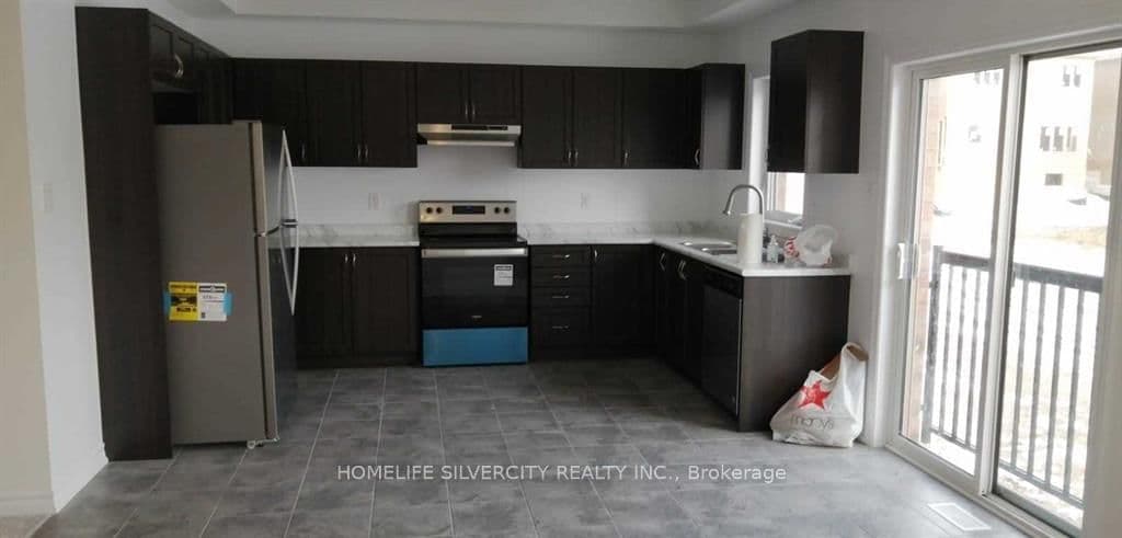 110 Werry Avenue - Image 6