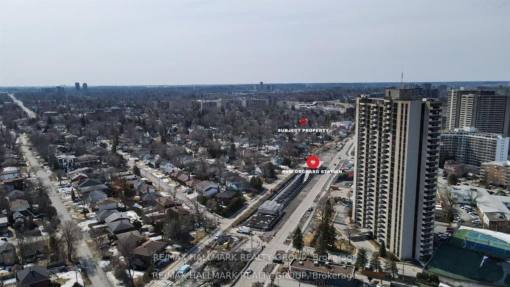 250 Richardson Avenue - Image 3