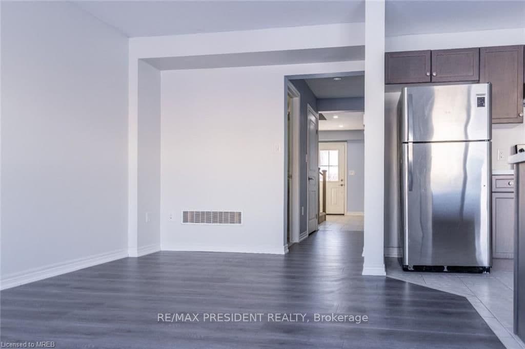 80 Monarch Street - Image 4