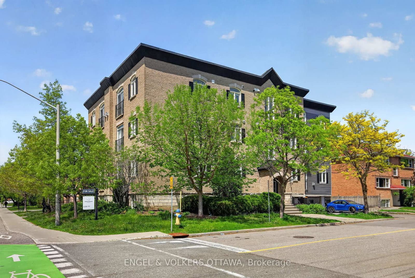 711 Churchill Avenue, Unit 401 - Image 2