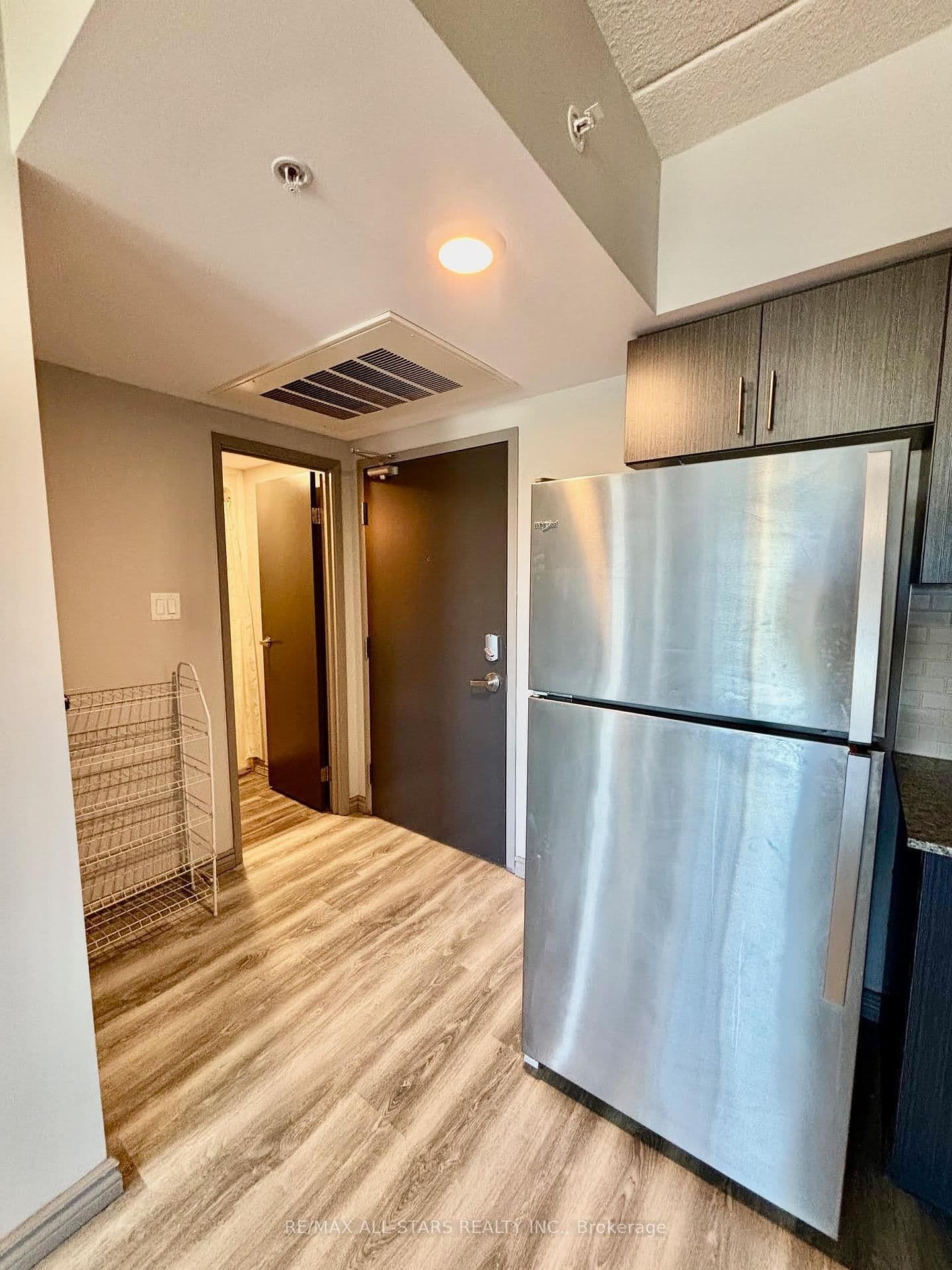 275 Larch Street, Unit 507 - Image 5