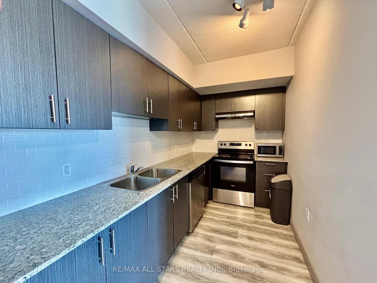 275 Larch Street, Unit 507 - Image 6