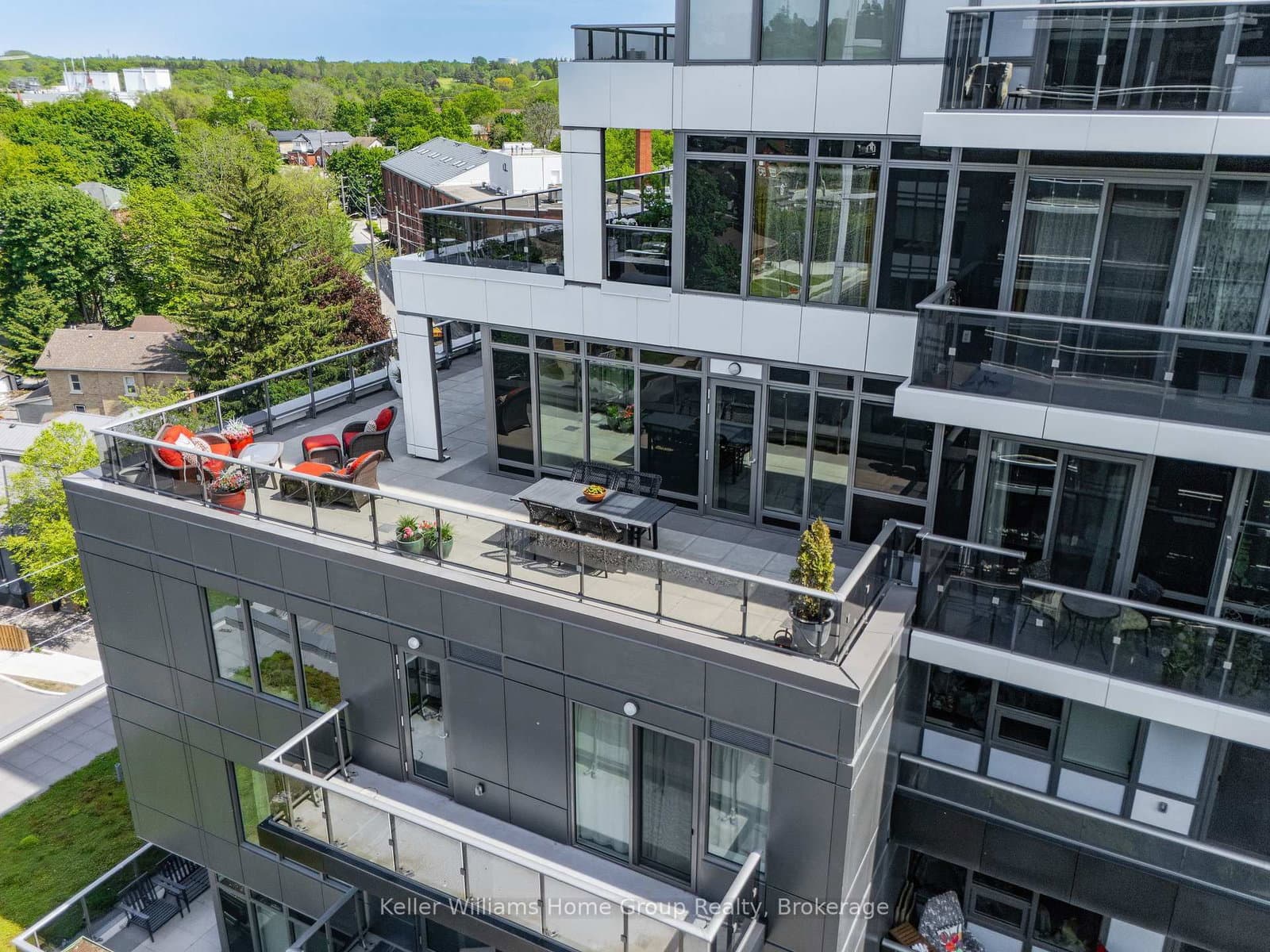 73 Arthur Street S, Unit 701 - Image 3